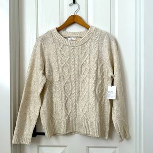 Beautiful brand new Croft & Barrow sweater